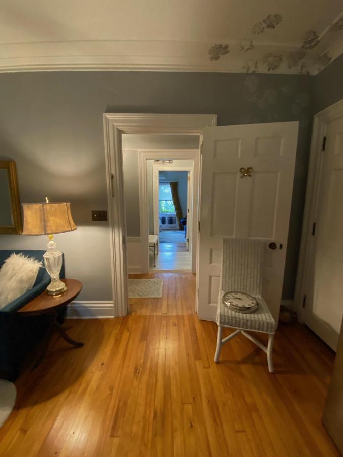 Clonmel Castle Hotel Порт Доувър Екстериор снимка
