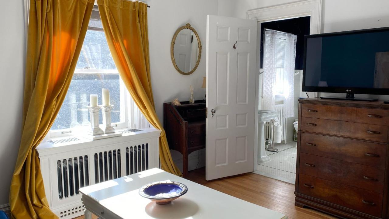 Clonmel Castle Hotel Порт Доувър Екстериор снимка