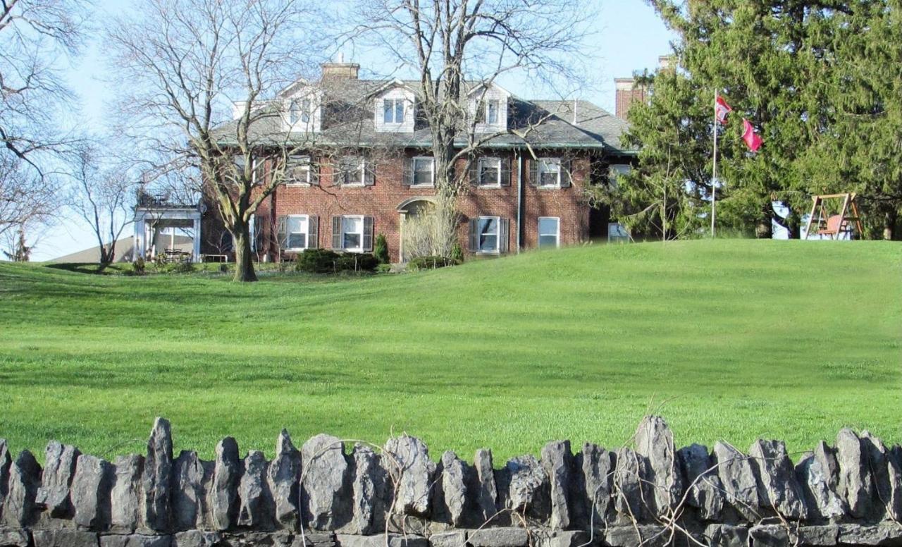Clonmel Castle Hotel Порт Доувър Екстериор снимка